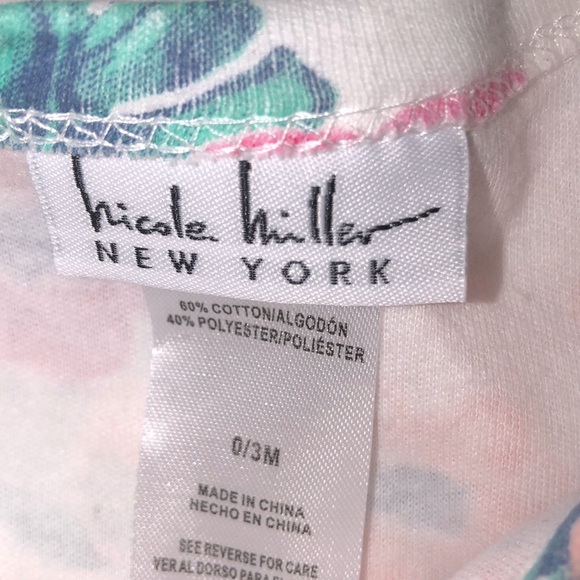 Nicole Miller size 0-3 months floral pajama onesie - Picture 4 of 4